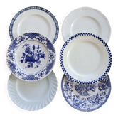 6 mismatched antique blue and white dinner plates – earthenware, porcelain