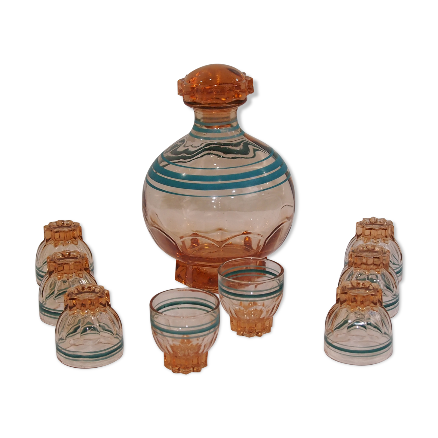 Liqueur /vintage service /table service