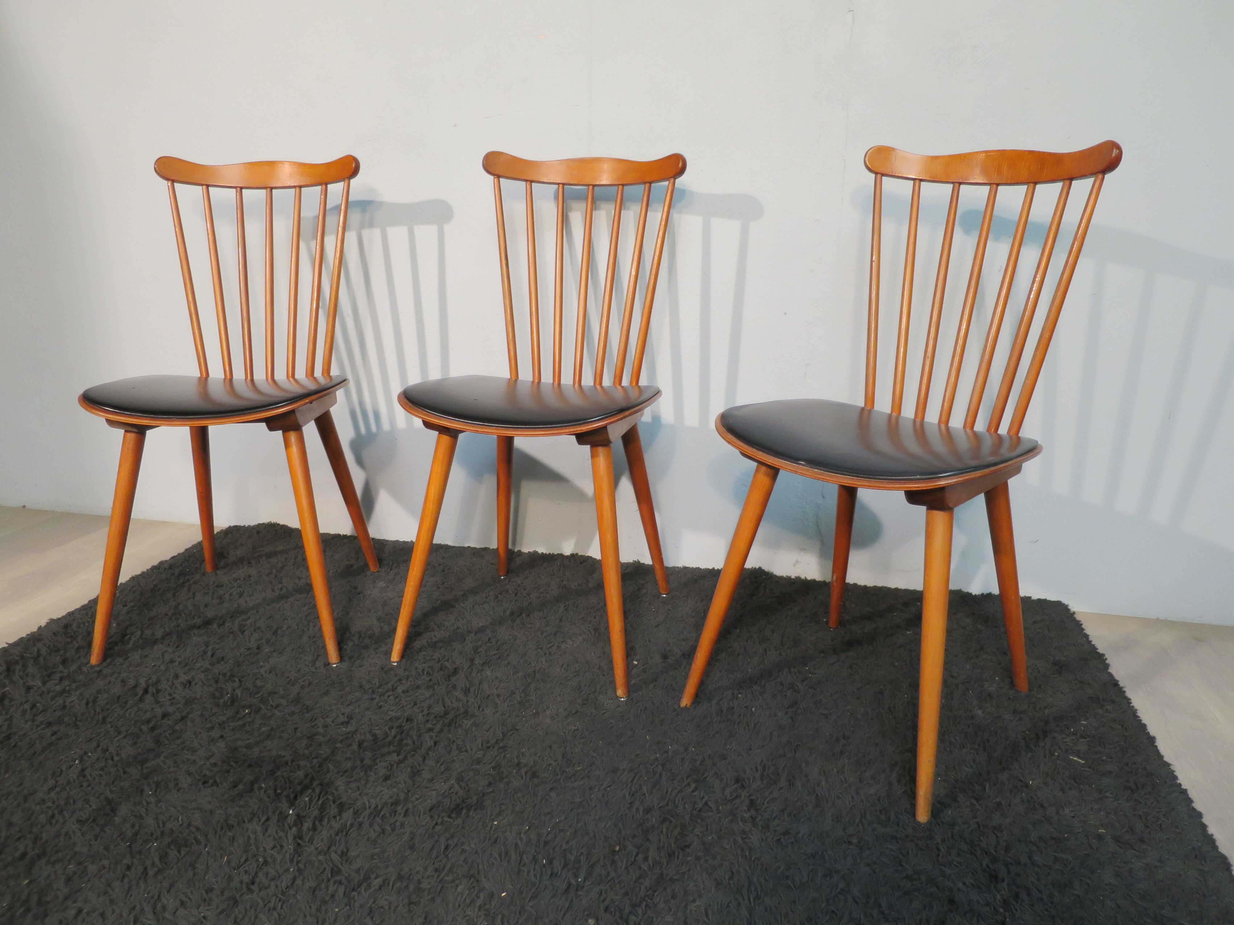 Set of 3 Baumann chairs model "Minuet"