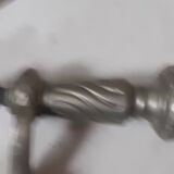 Poignèe de porte d' ntrée en bronze argenté.