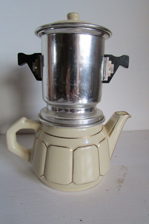 Vintage Pegasus coffee maker, 2 cups, ceramic
