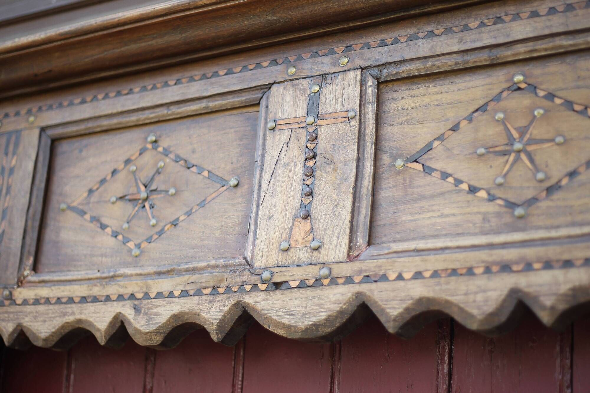 Old Breton bed door, Breton wood facade, headboard, wall decoration