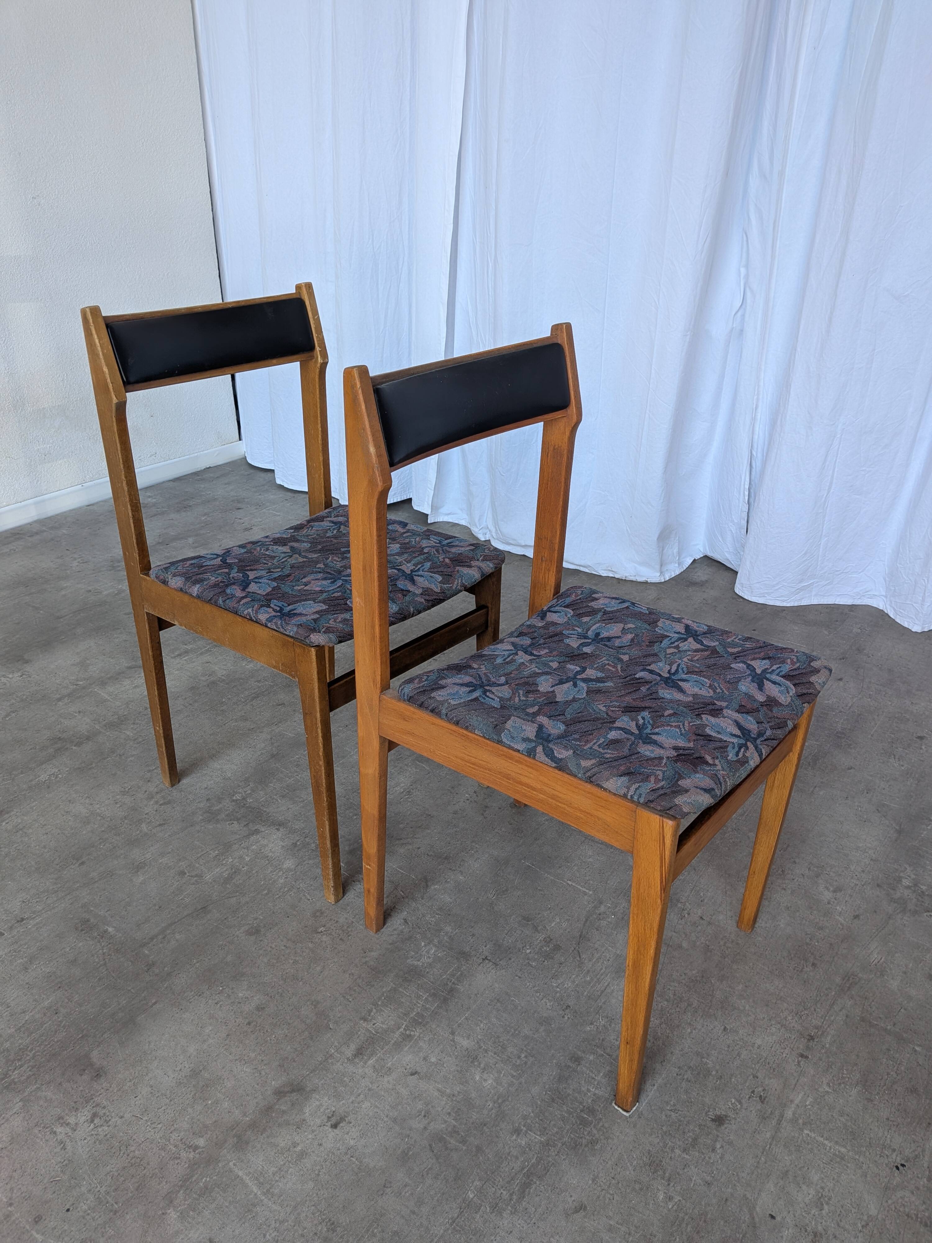 Vintage Branko Ursic Dining Chairs: STOL Kamnik Model 2087, Yugoslavia 1960