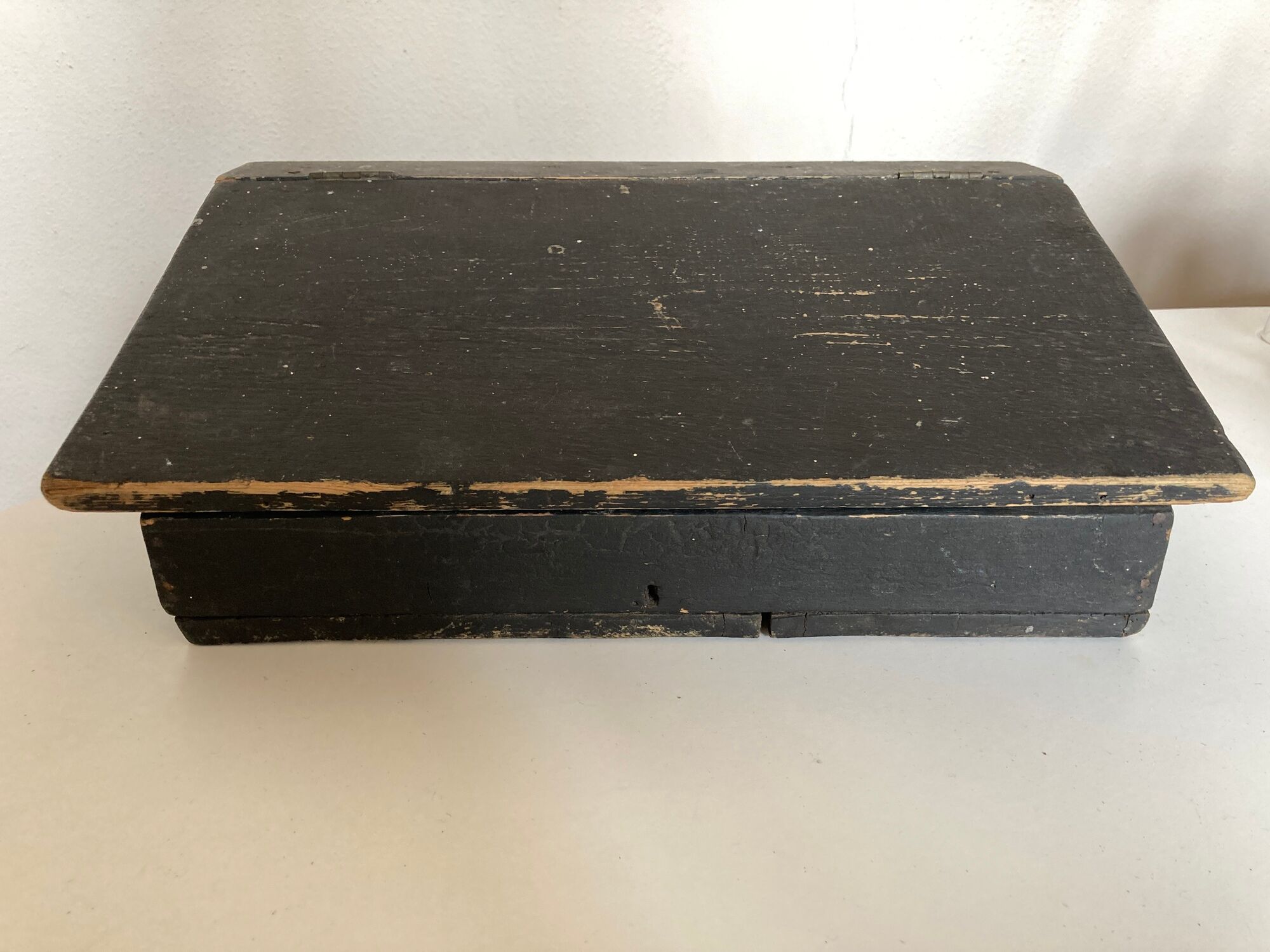 19th farm storage box in washed wooden popular arts