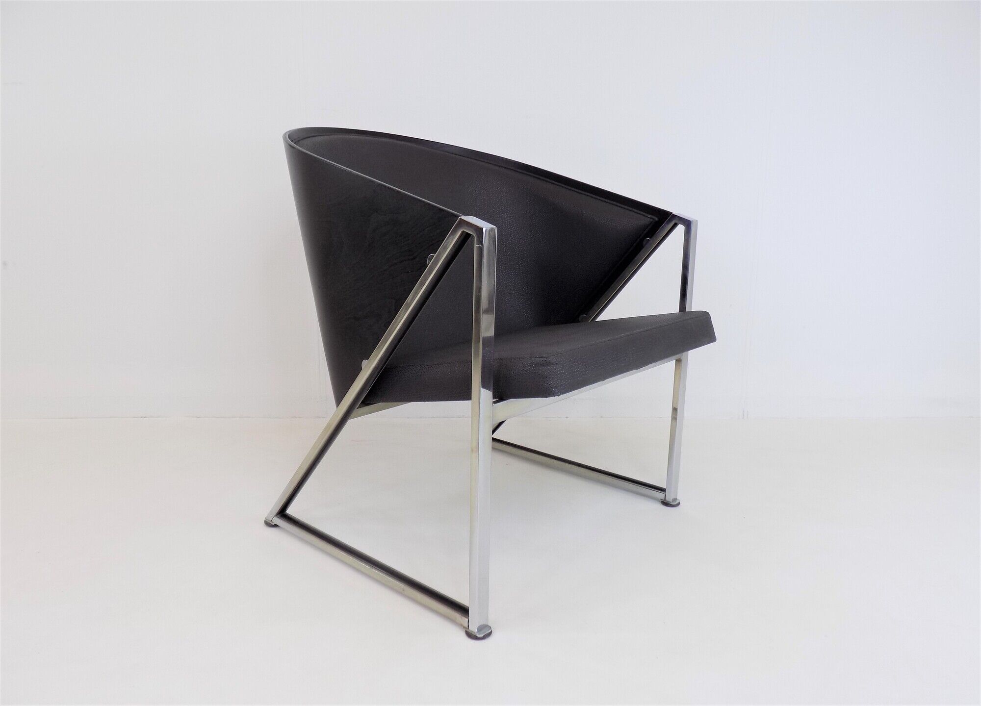 Inno Oy Set of 2 Mondi Armchairs by Jouko Jarvisalo