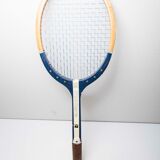 Blue Montana M505 racket with leather bag