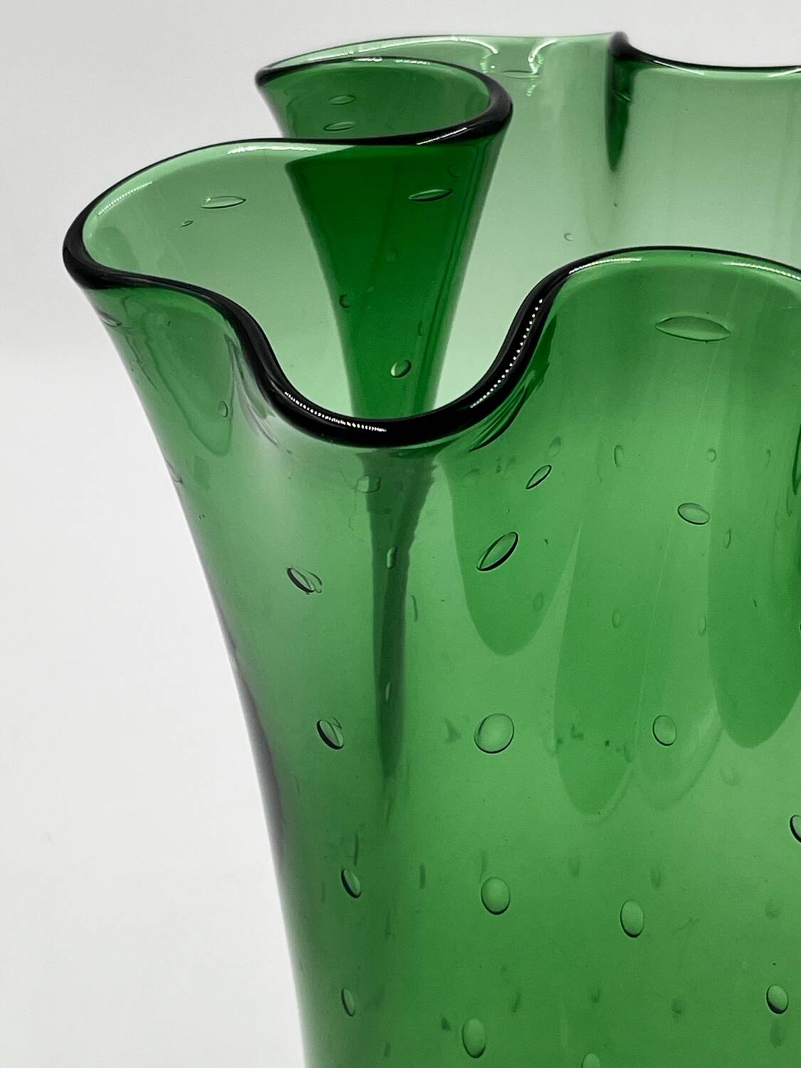 Empoli glass handkerchief vase