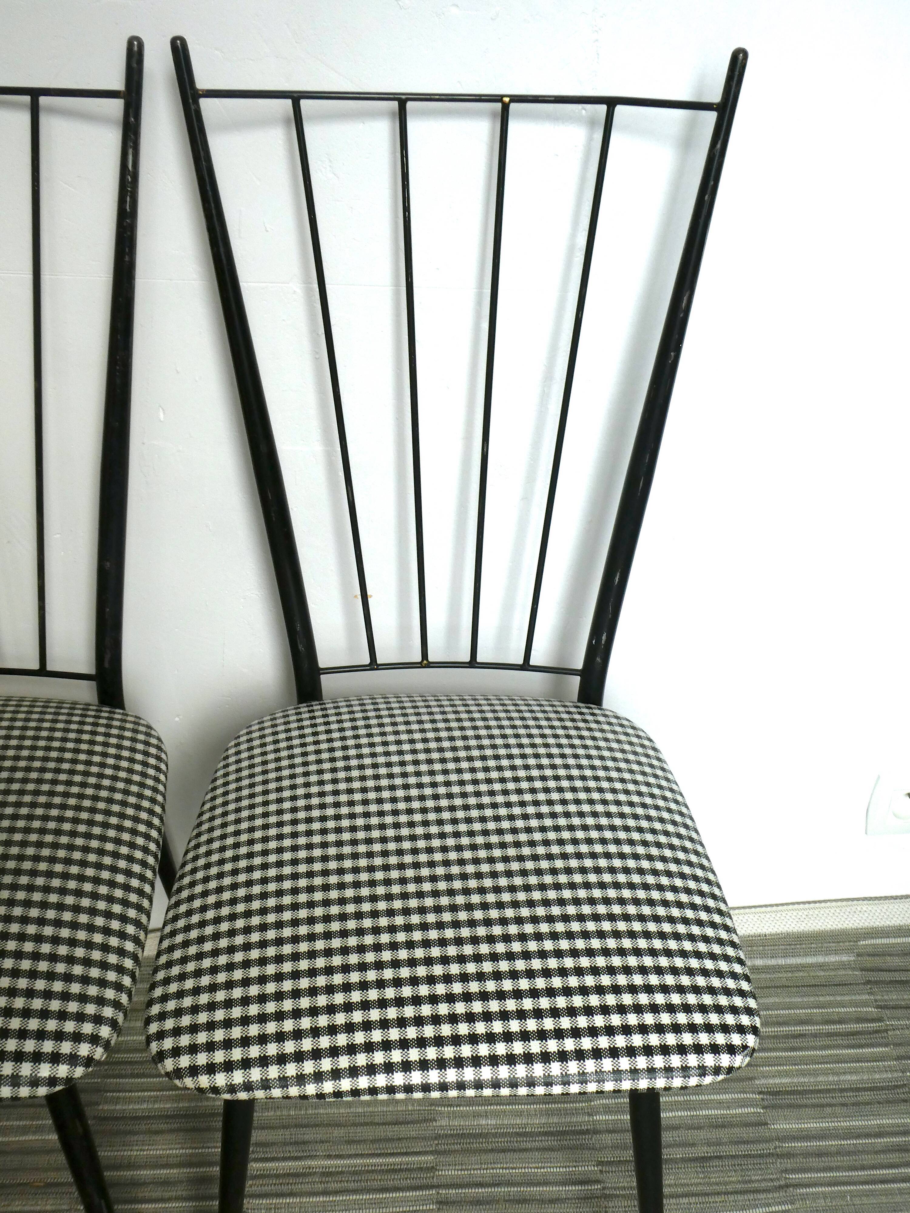 Paire de chaises Colette Gueden pied de poule années 50