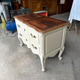 Antique chest of drawers