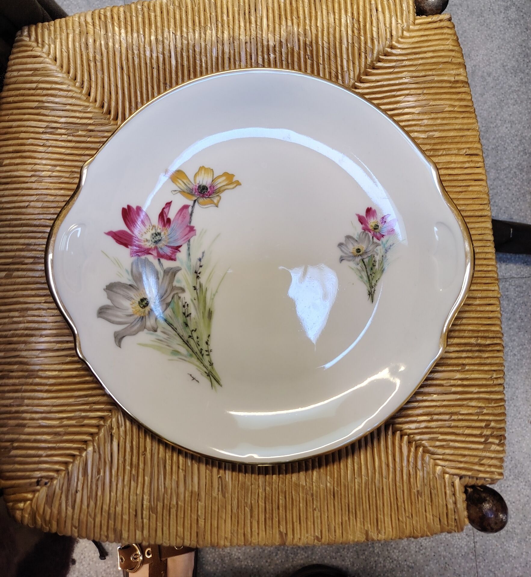CCP Paris luxury porcelain round cake plate with handles 27cm