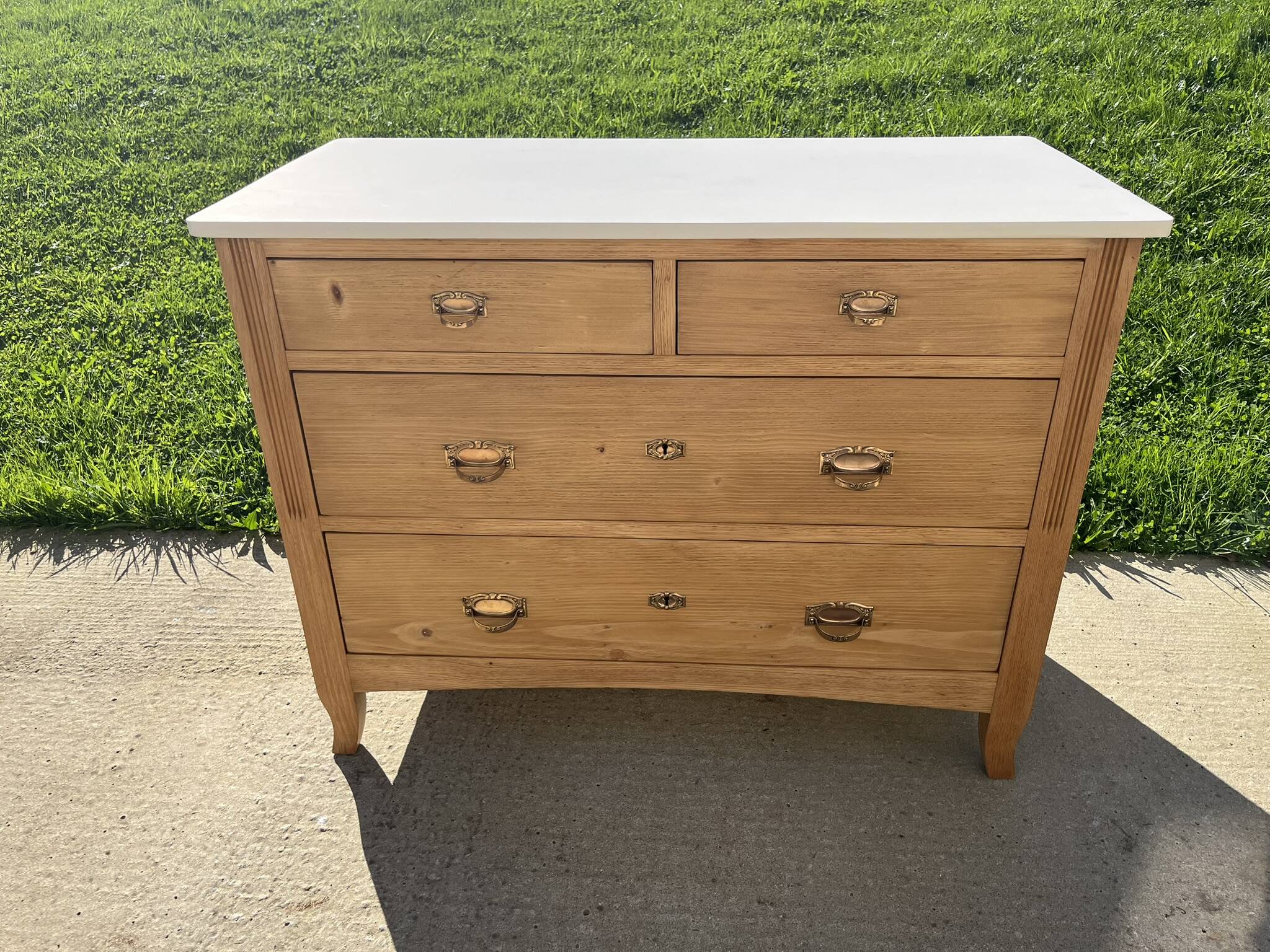 Grande commode des années 50/60'