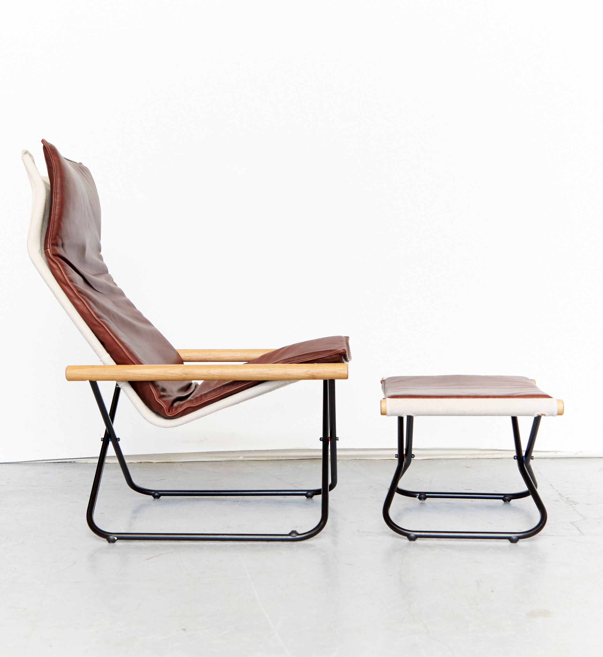 Takeshi Nii folding chair and ottoman "NychairX", 1970