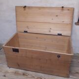 Coffre malle 118x56x54cm ancien en sapin