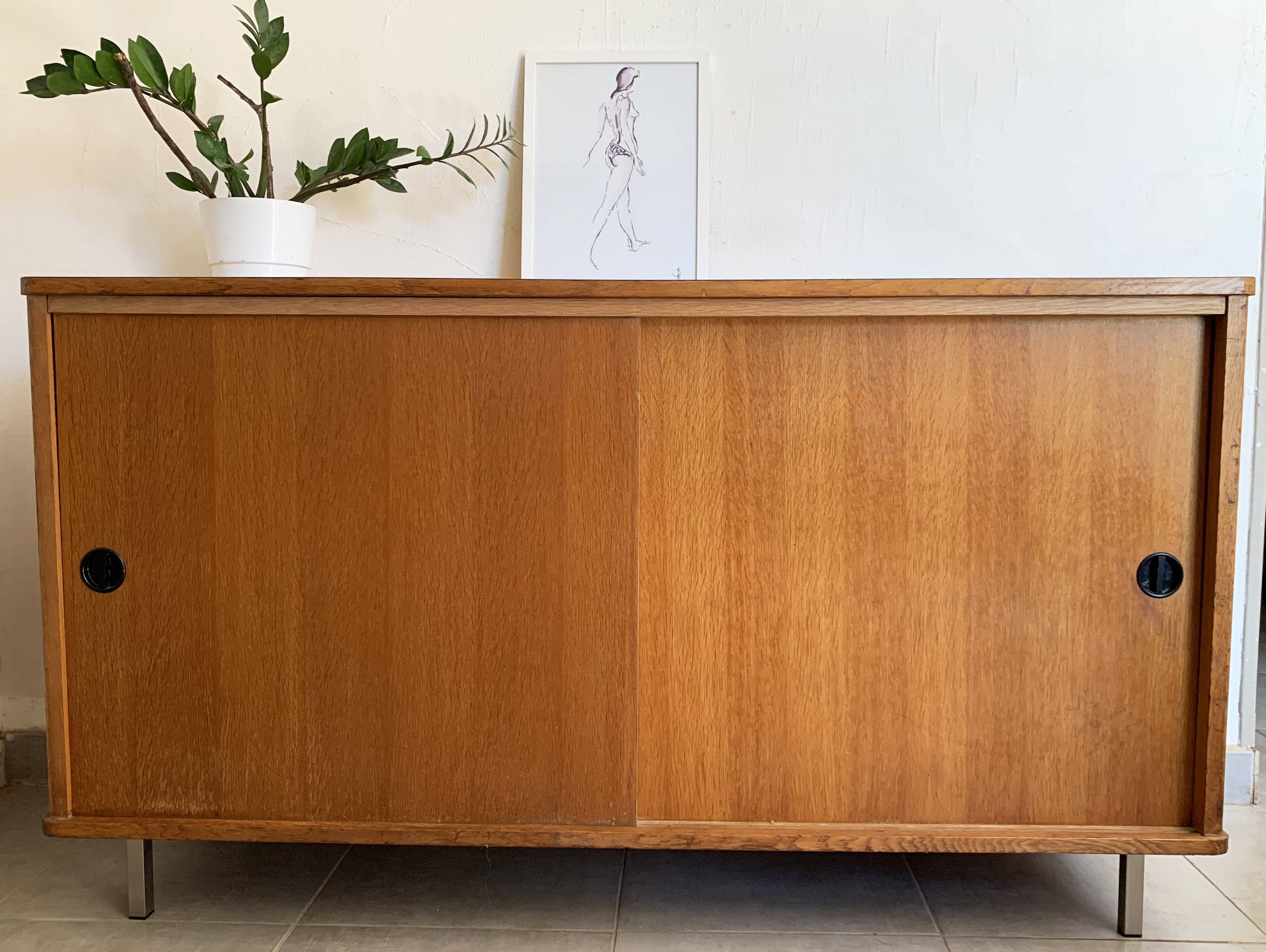Vintage sideboard of the 60s in oak