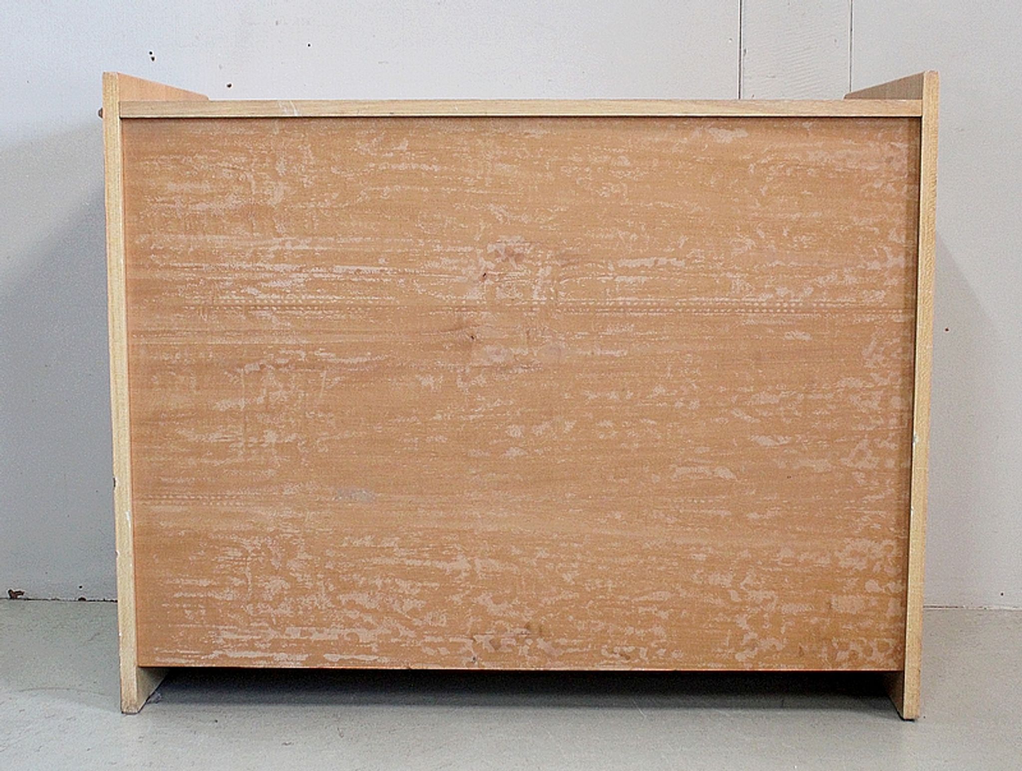 Dresser in massive ash 1970