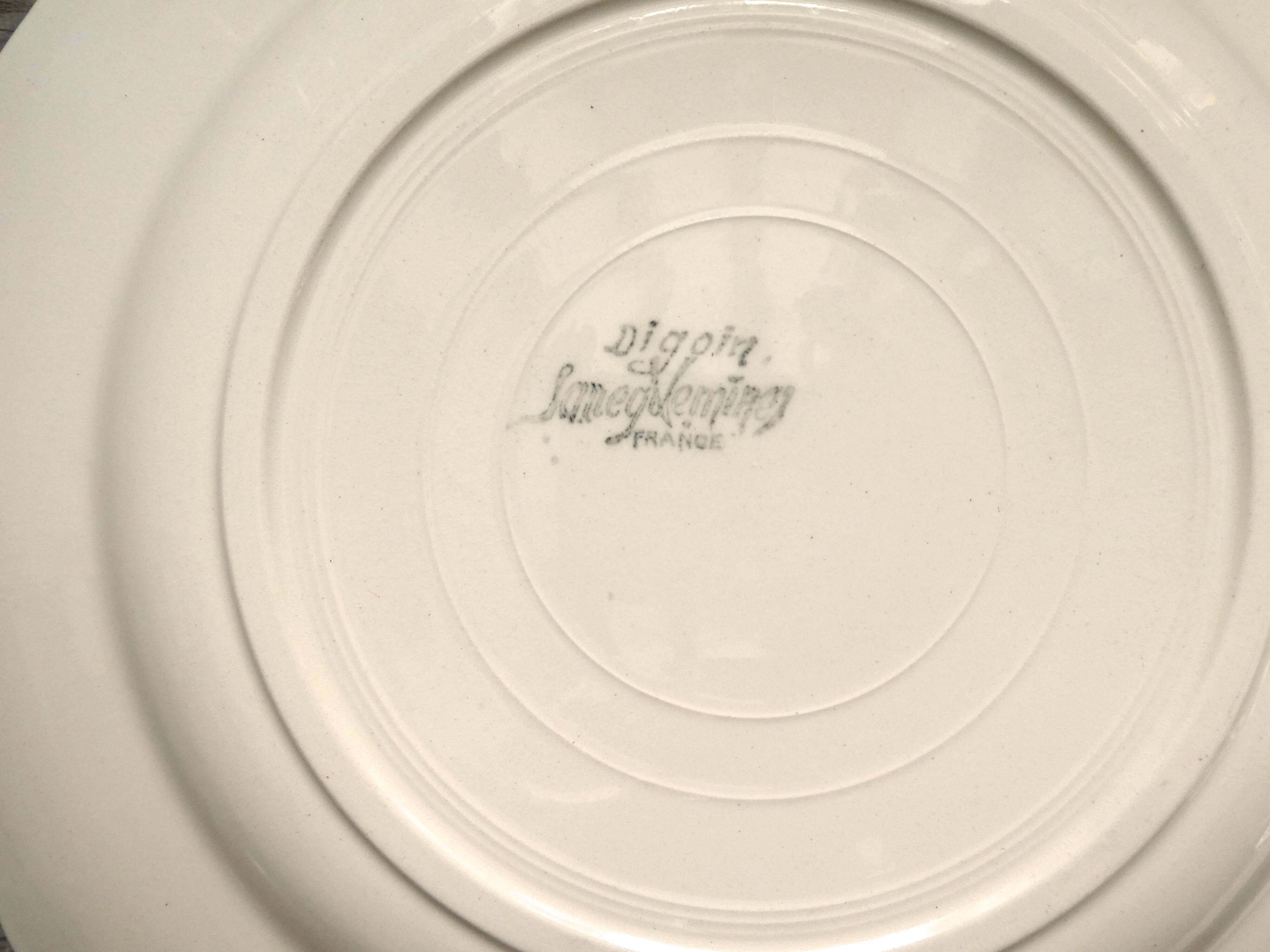 Set of 6 flat plates Digoin Sarreguemines, ivory color