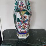 Ancient Chinese vase green family porcelain