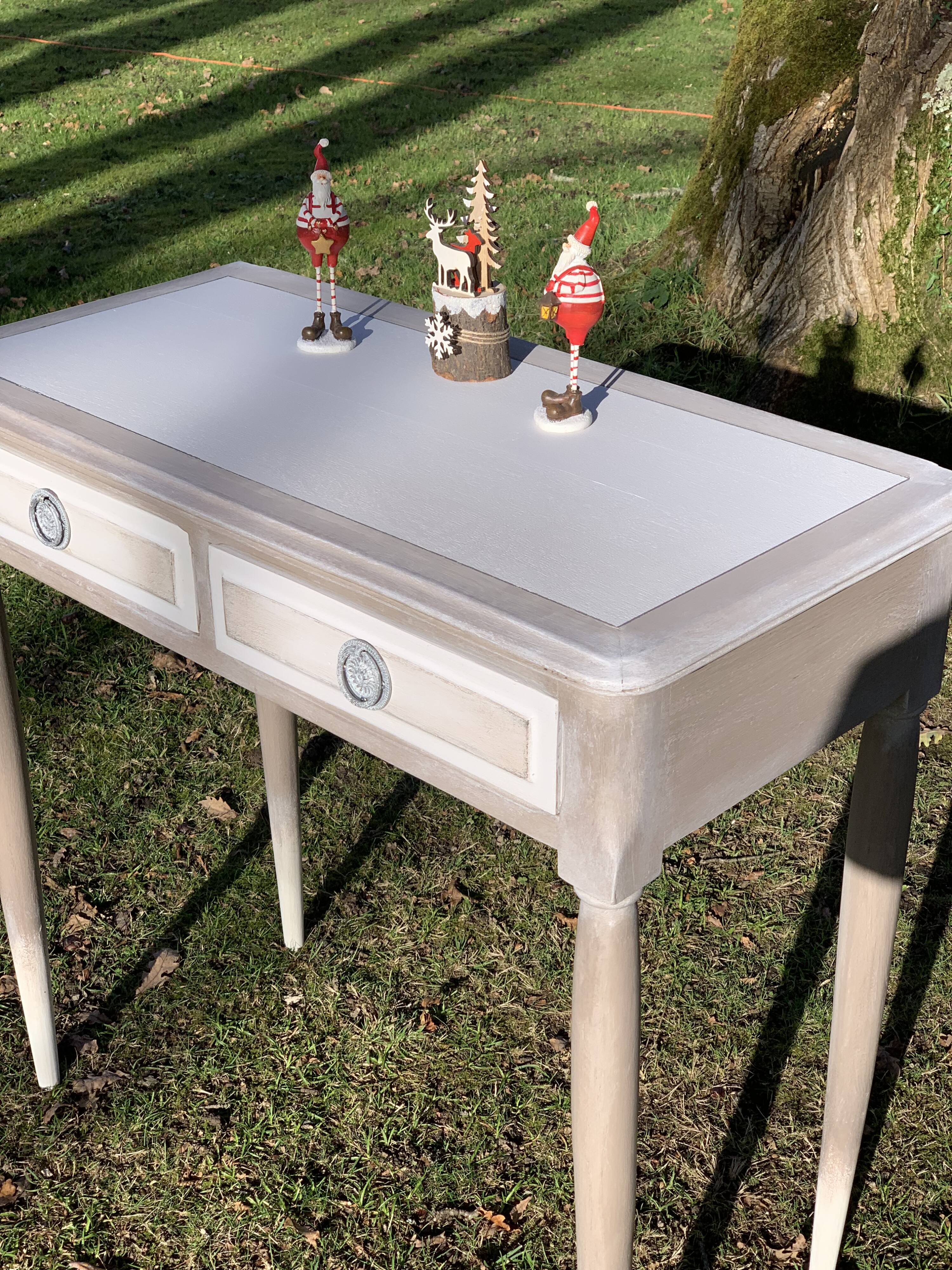 Console desk