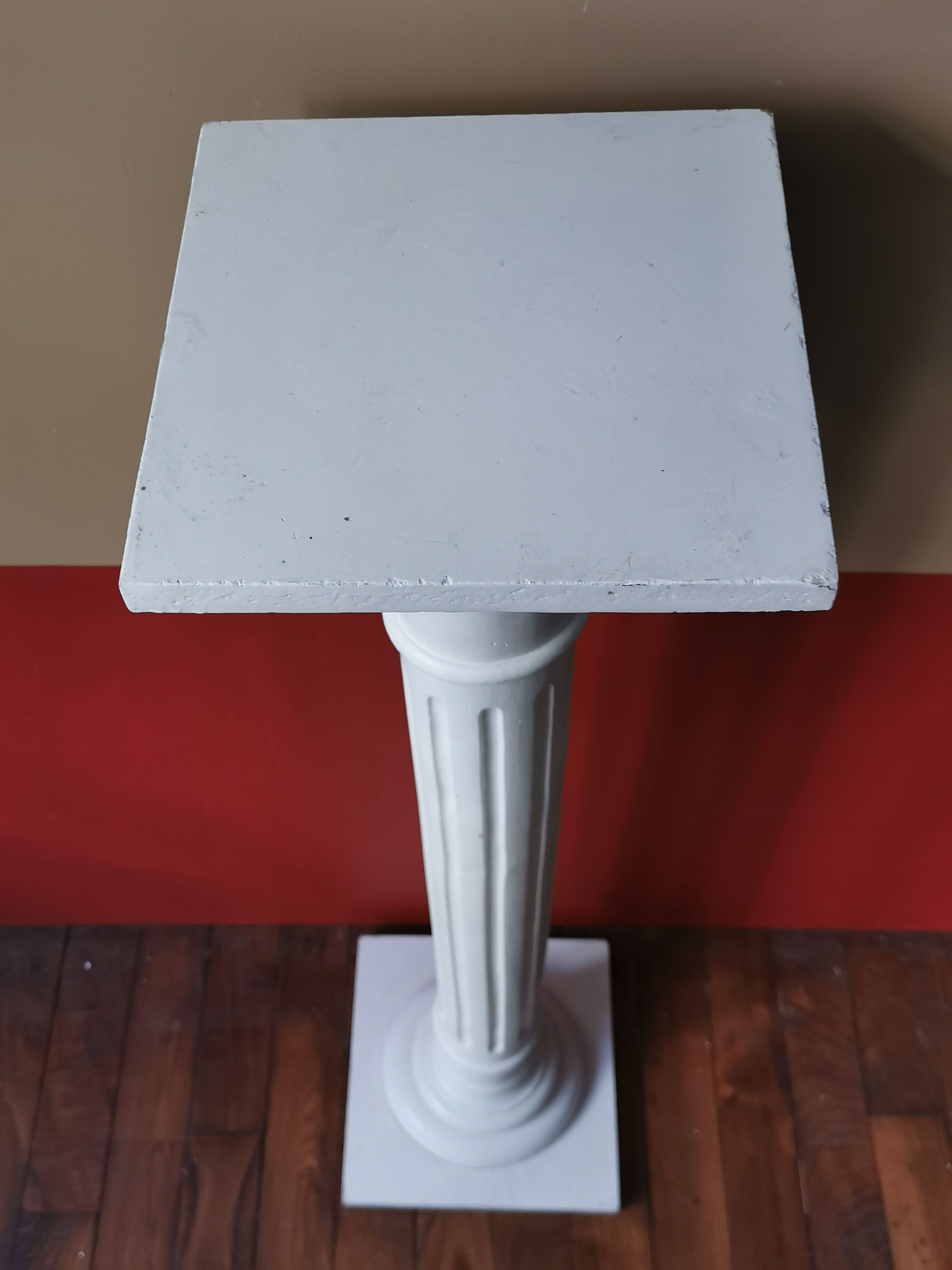 Colonne dorique ancienne en bois