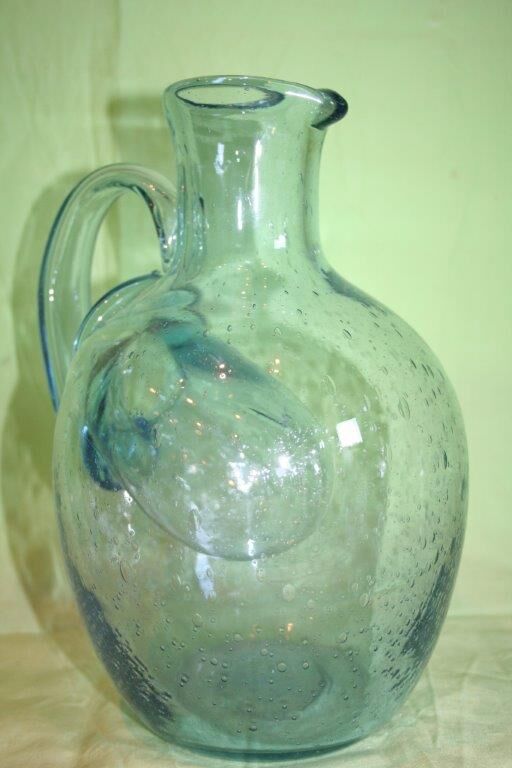Pichet en verre de Biot