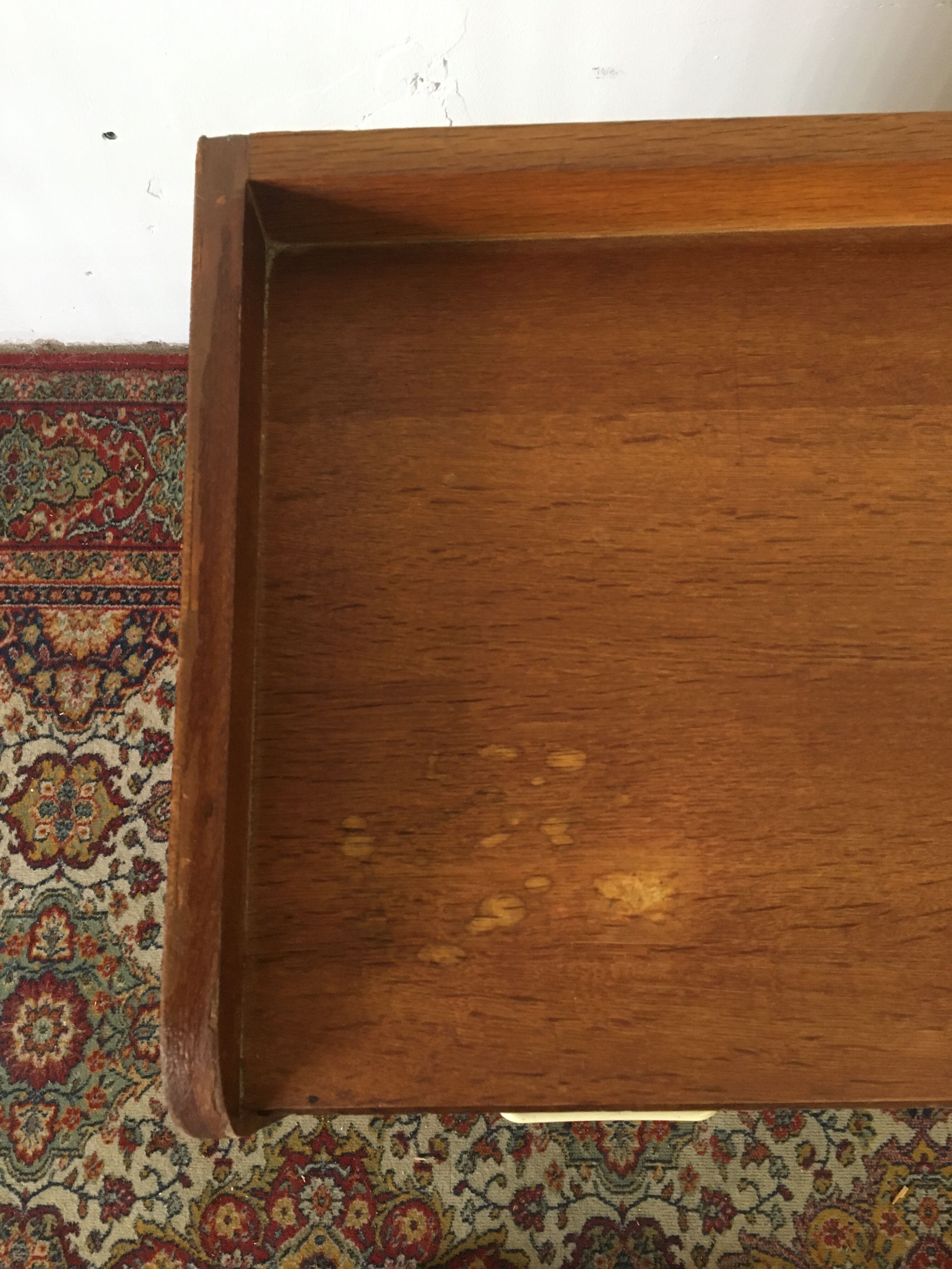 Commode en rotin années 50