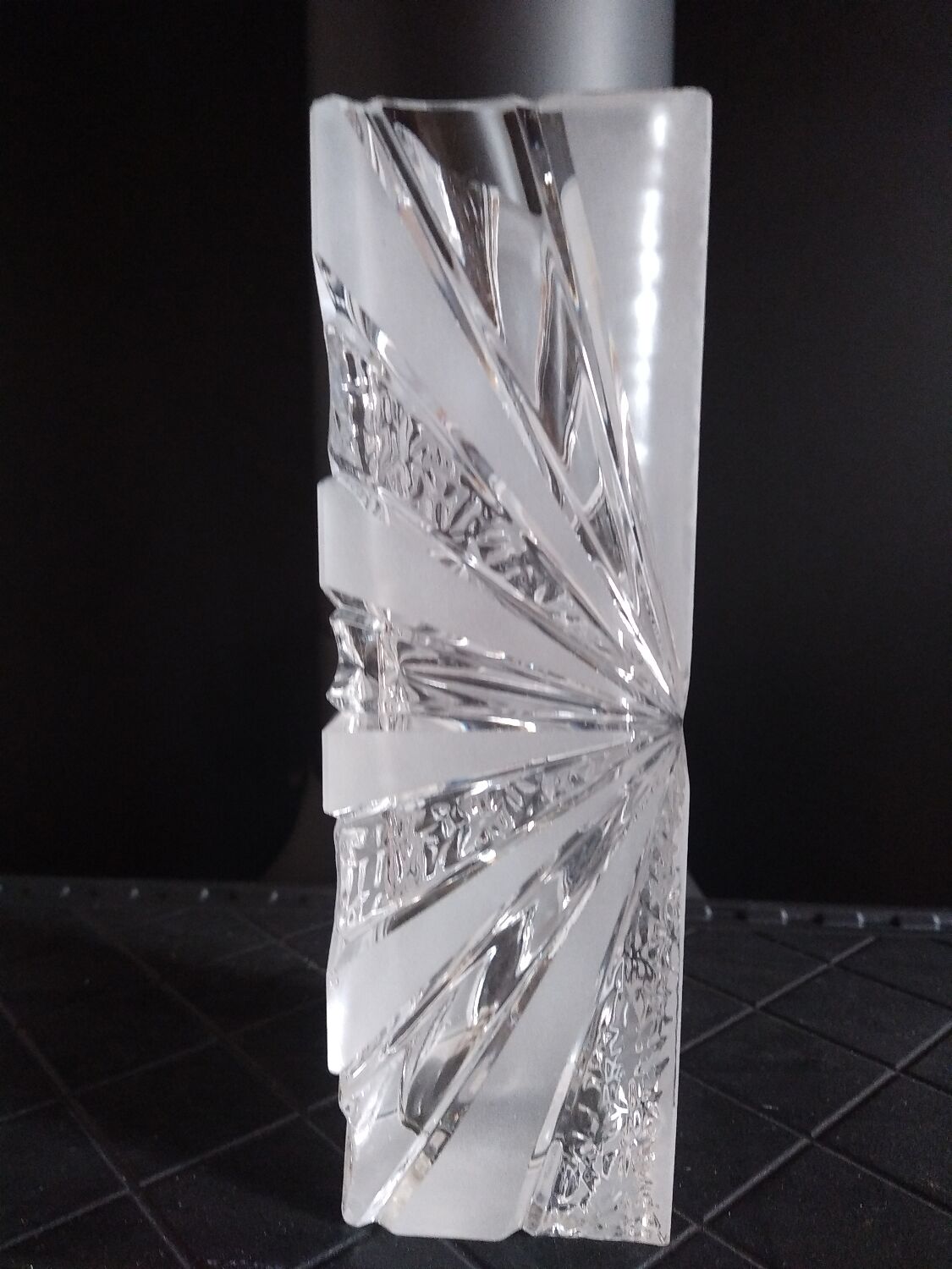Crystal vase op art