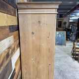 Red fir wardrobe - Compact & Authentic format