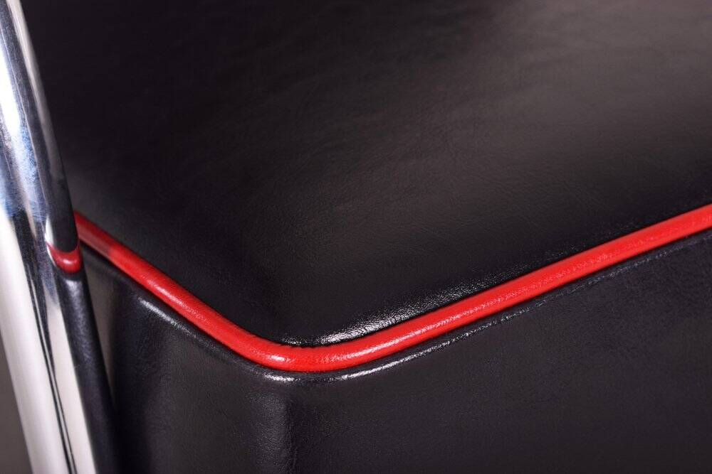 Fauteuil Bauhaus en chrome et cuir de Mücke Melder, années 1930