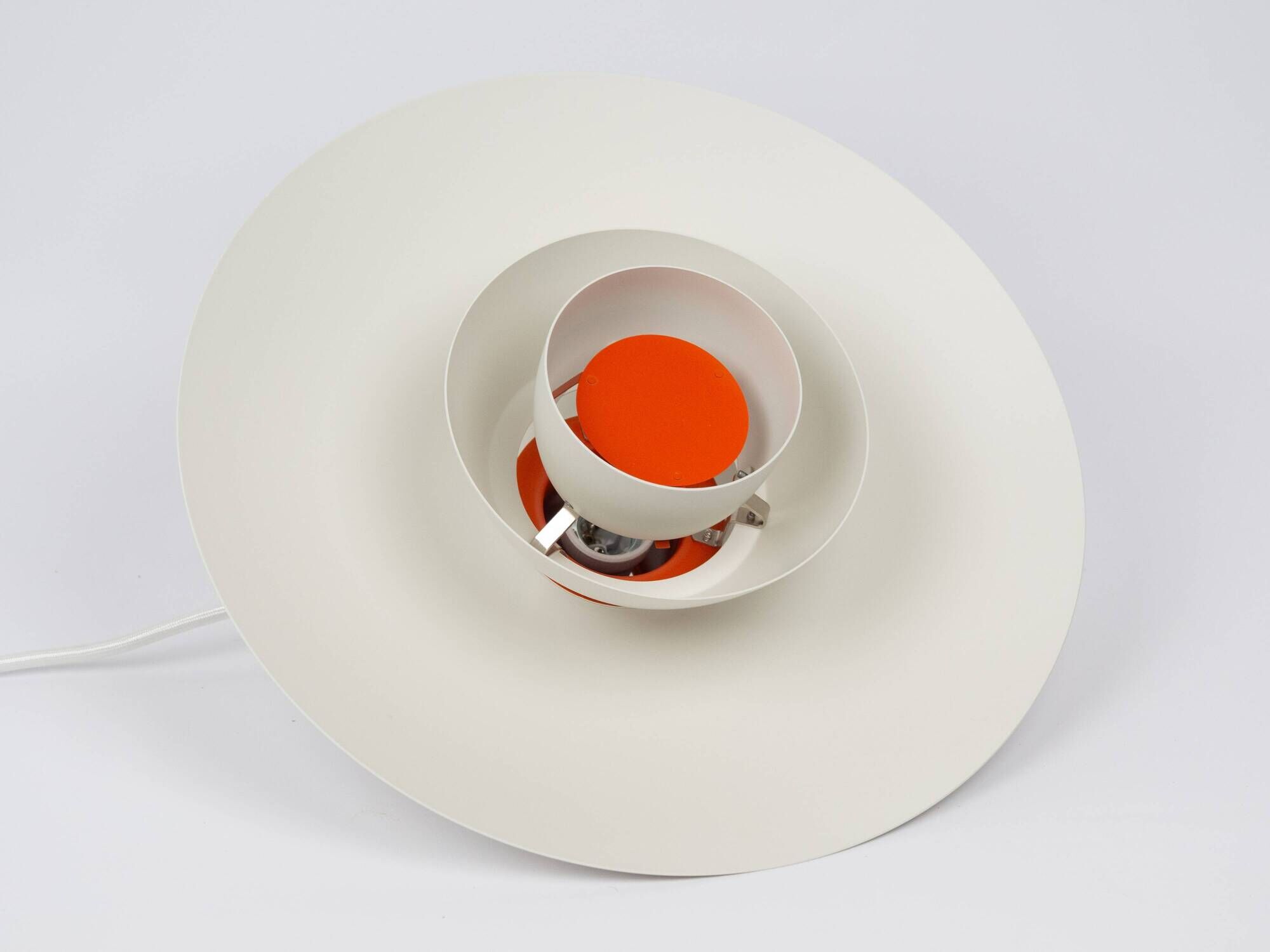 Suspension danoise PH 4/3 par Poul Henningsen, Louis Poulsen, 1966