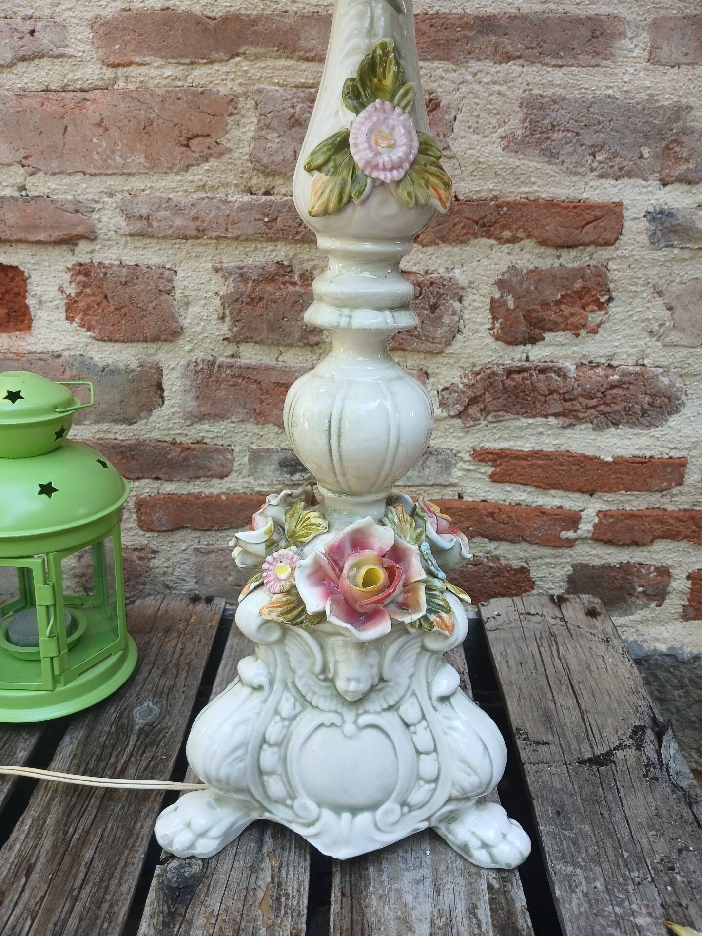Antique lamp in Italian ceramic