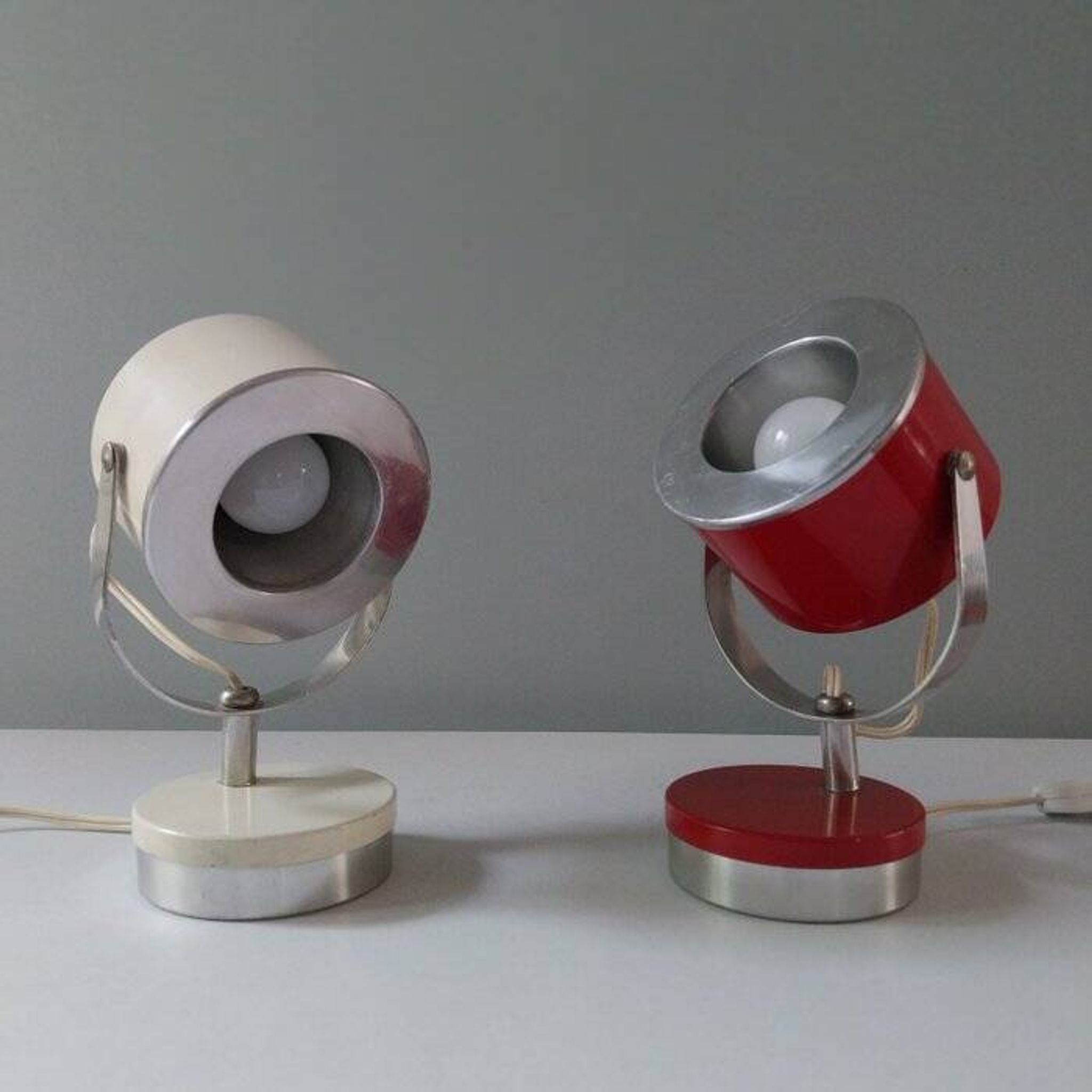 Set of two vintage lamps