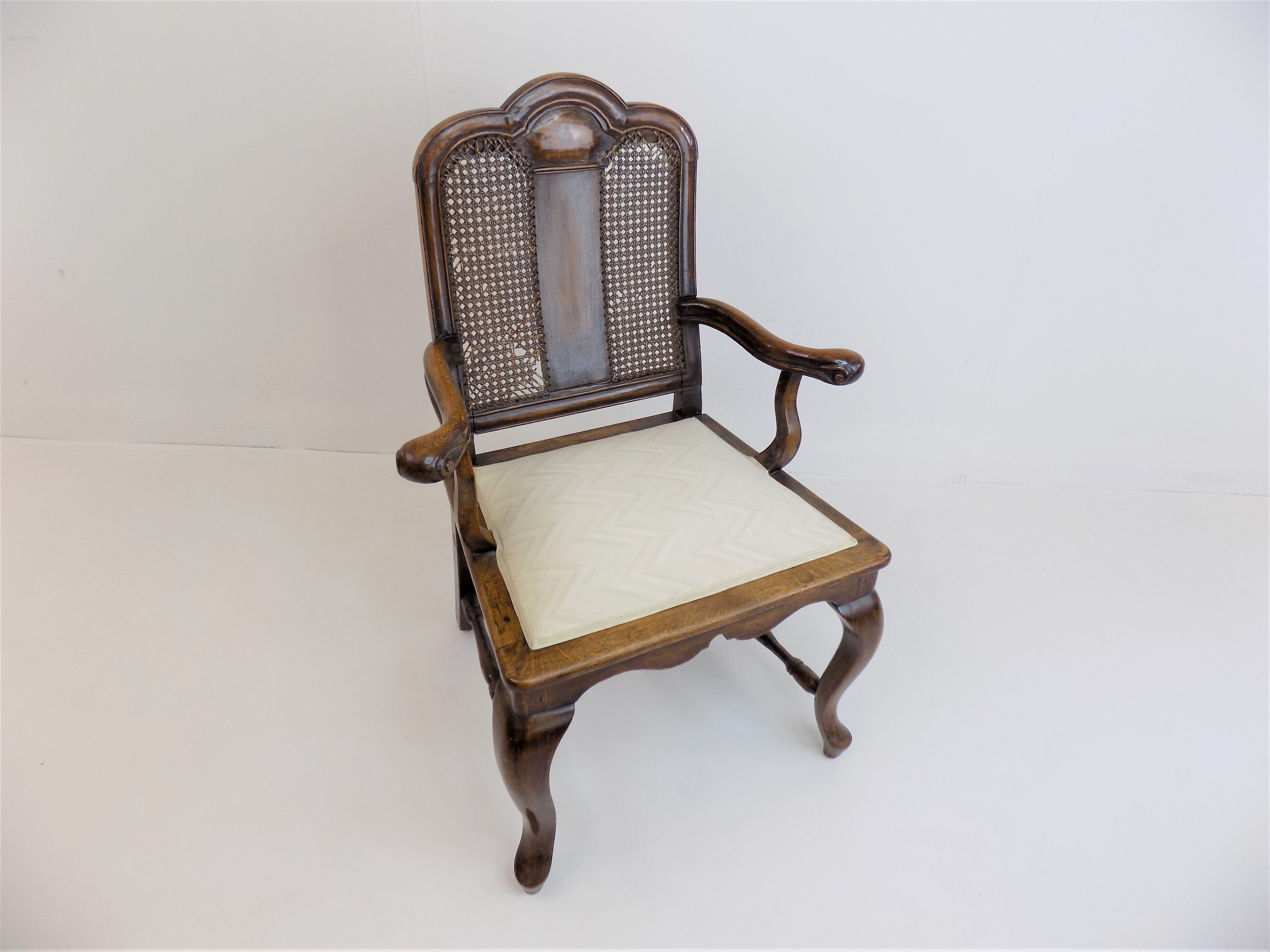Chaise en bois néobaroque avec vannerie viennoise