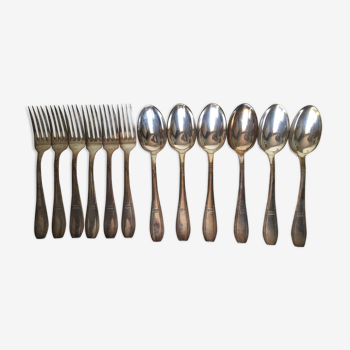 Set of 12 silver metal cutlery