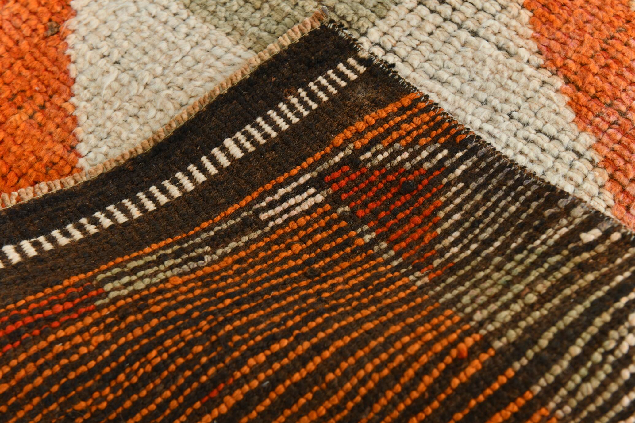 Tapis runner vintage berbère, motifs géométriques orange violet, 74x307Cm