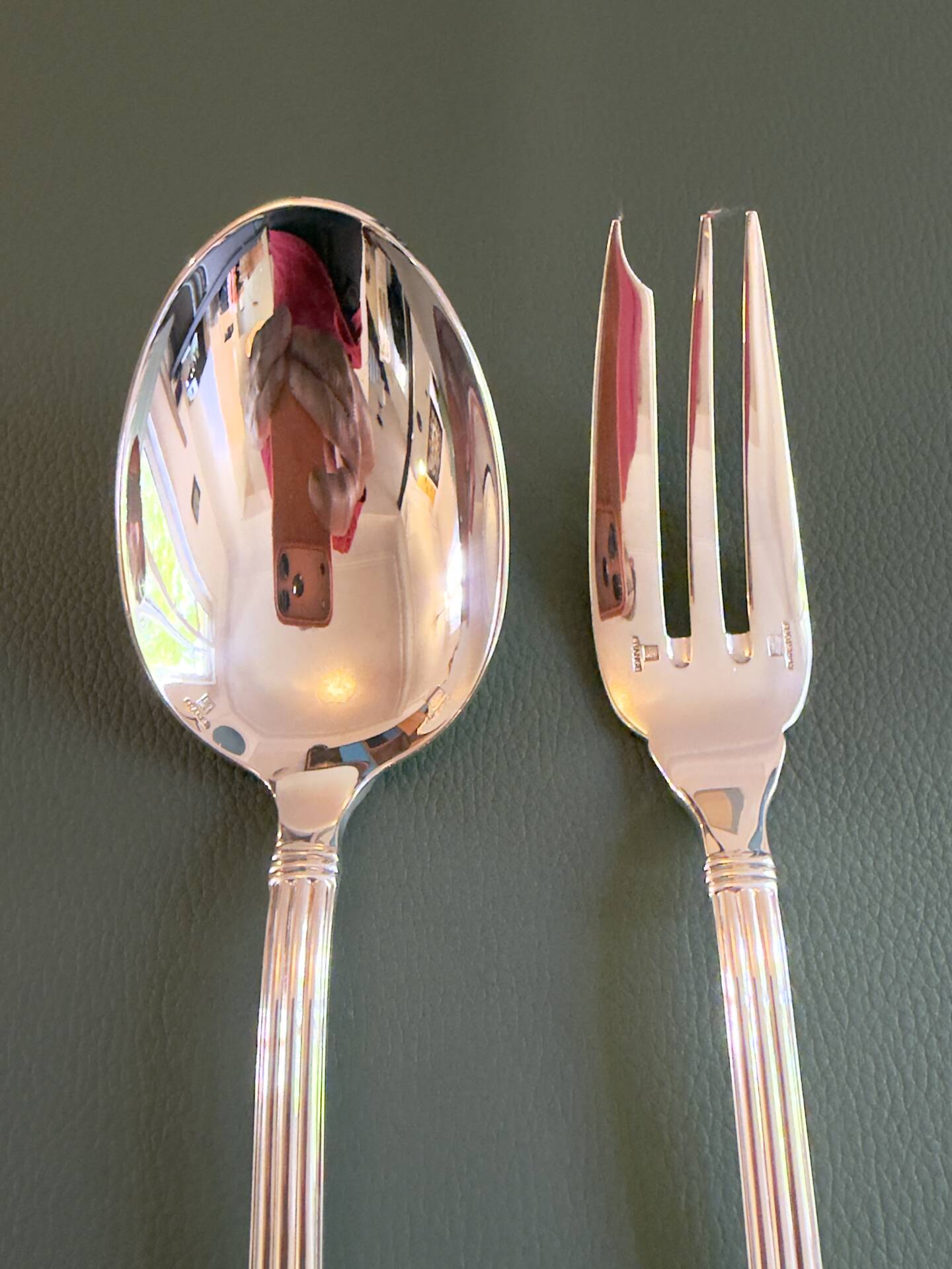 Christian aria, service cutlery