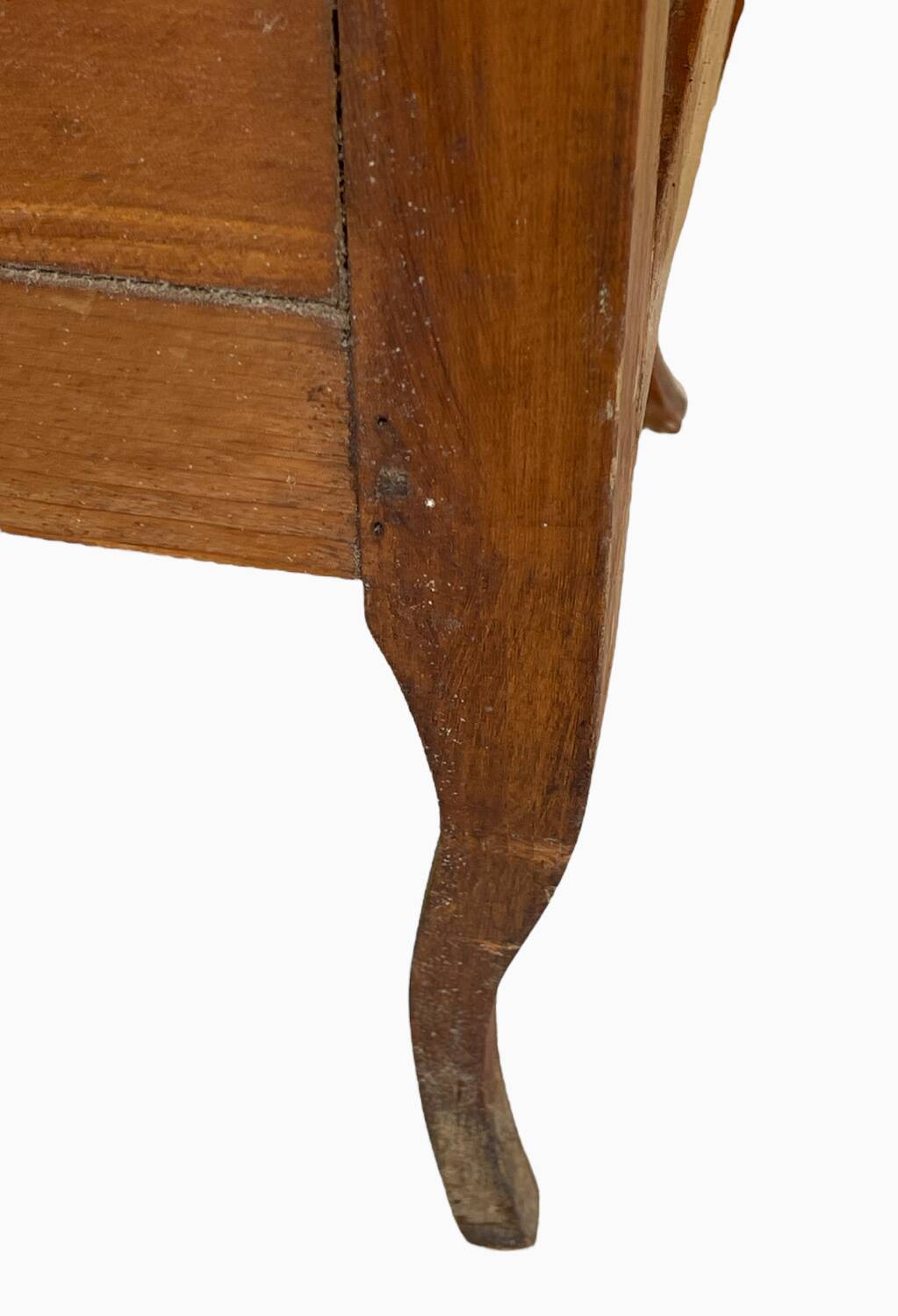 Small Louis XV style chest of drawers