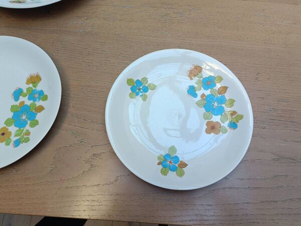 Service de table porcelaine 70'
