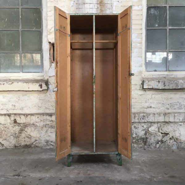 1960 industrial wardrobe