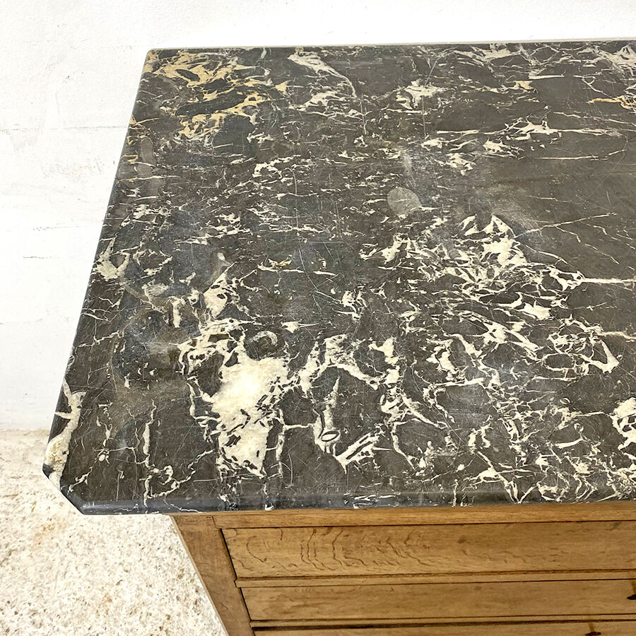 Louis Philippe nineteenth oak chest of drawers