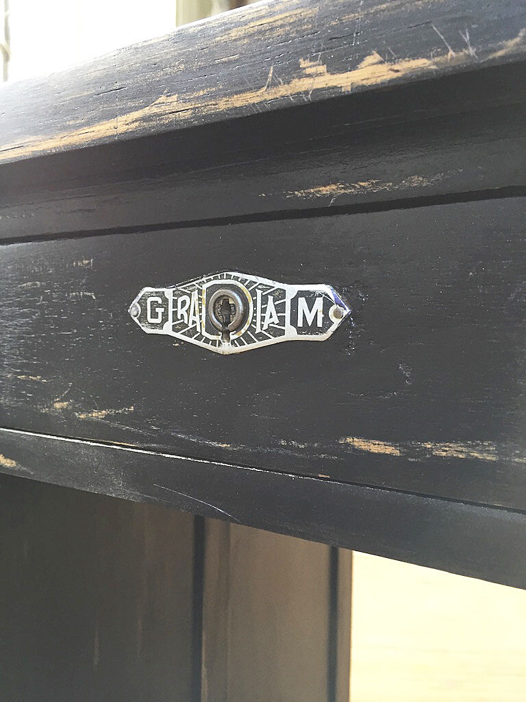 Bureau de notaire noir