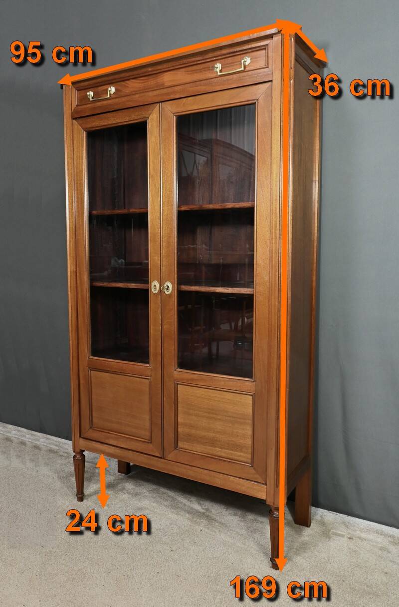 Small Glass-fronted Mahogany Bookcase, Louis XVI style – Late 19th century