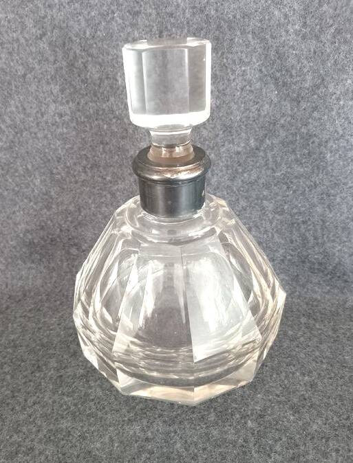 Antique liqueur set, decanter and 6 thick cut crystal glasses