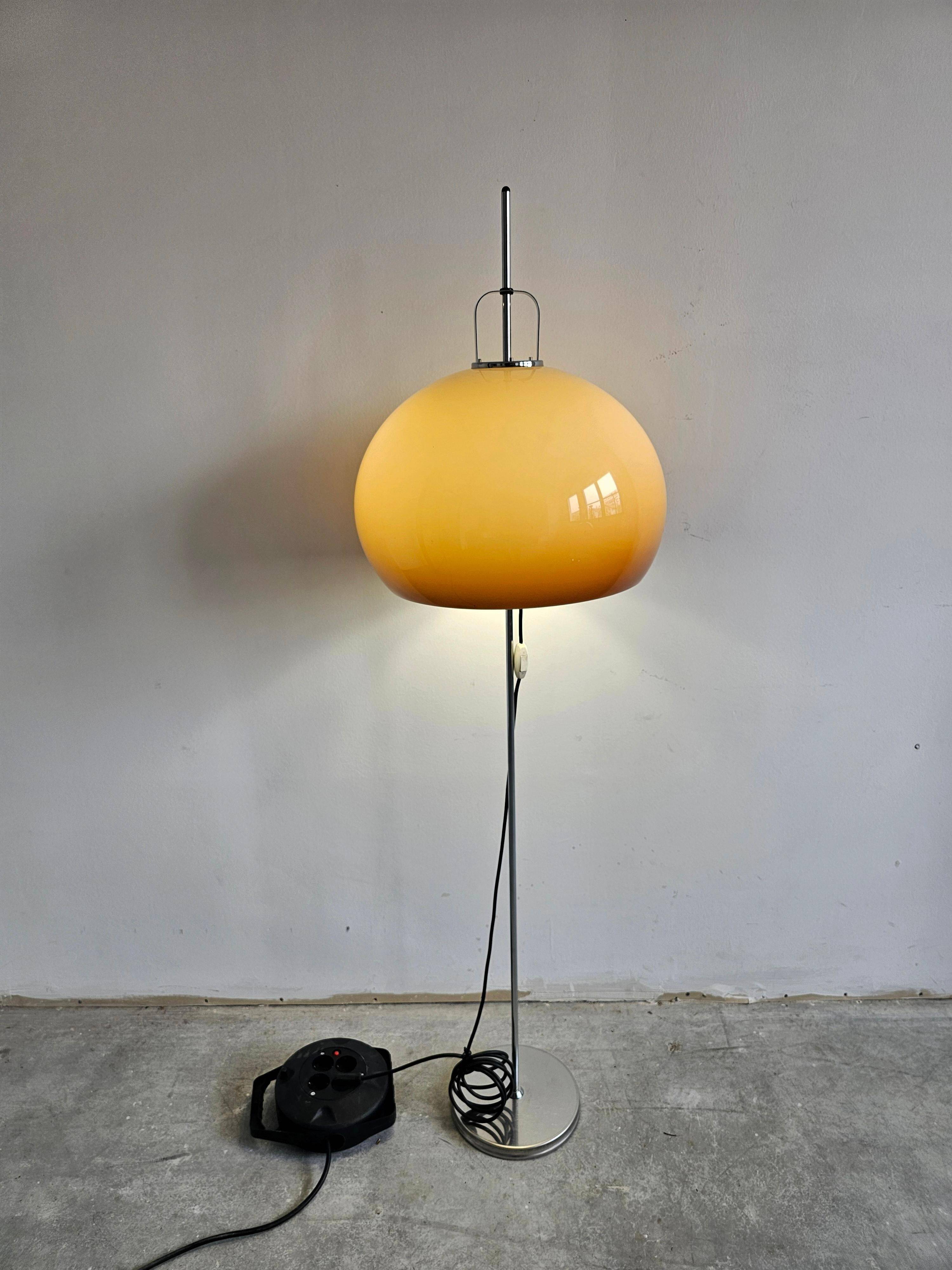 Mid Century Modern "Lucerna" floor lamp in acrylic by Harvey Guzzini