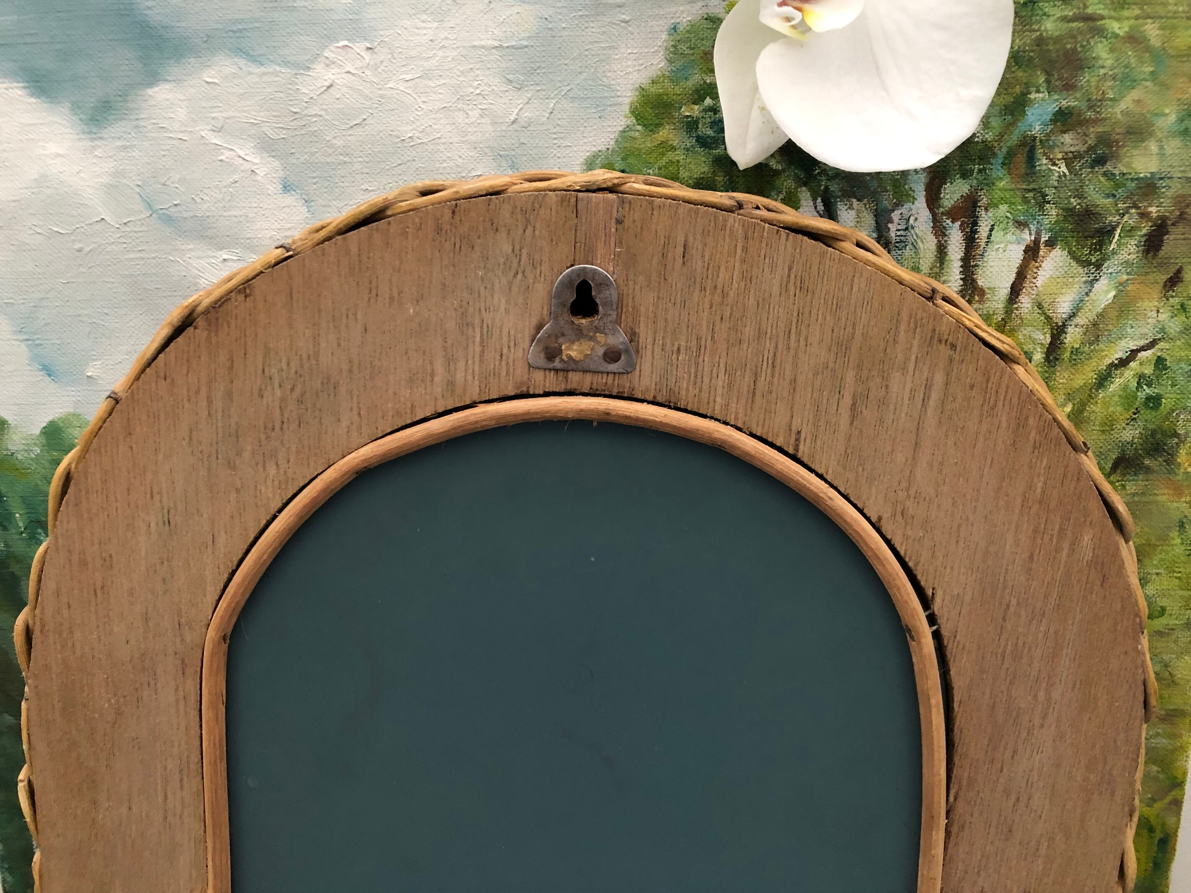 Oval rattan mirror vintage year 60 year 70