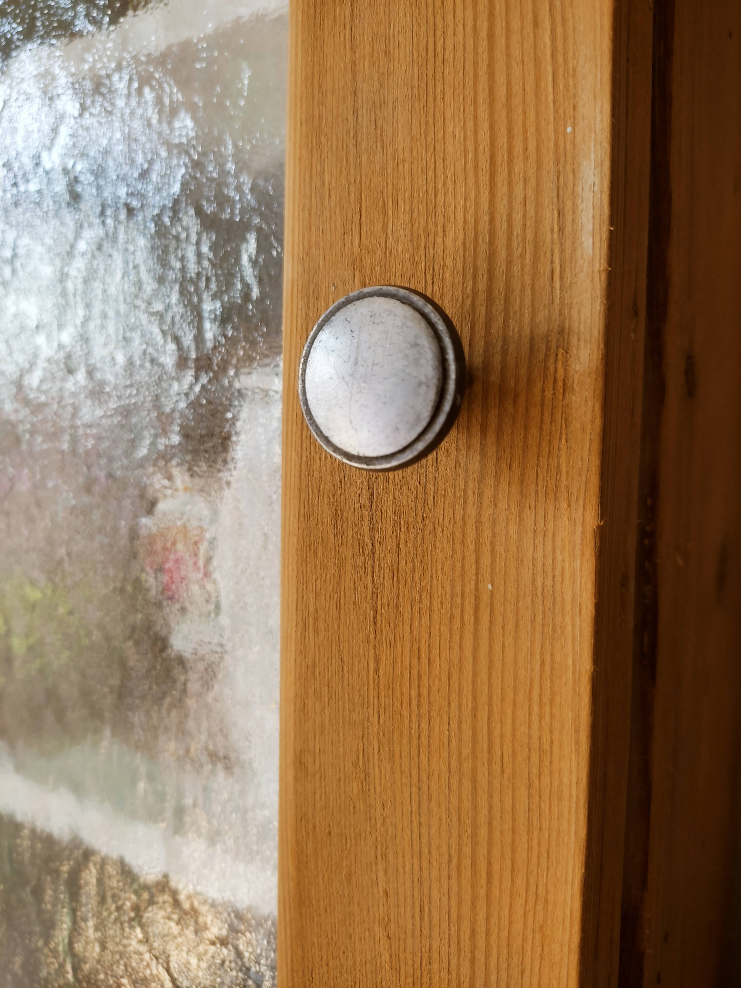 Parisian medicine cabinet