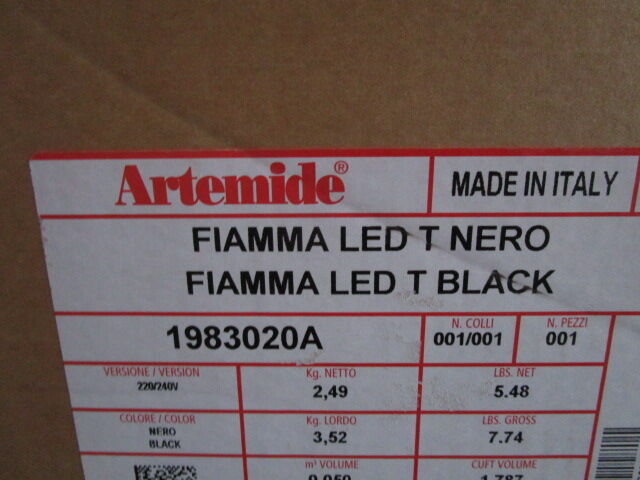 Fiamma Tavolo Lamp Artemide design Victoria Wilmotte