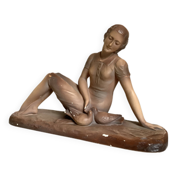 Statue la femme aux oiseaux signée art déco