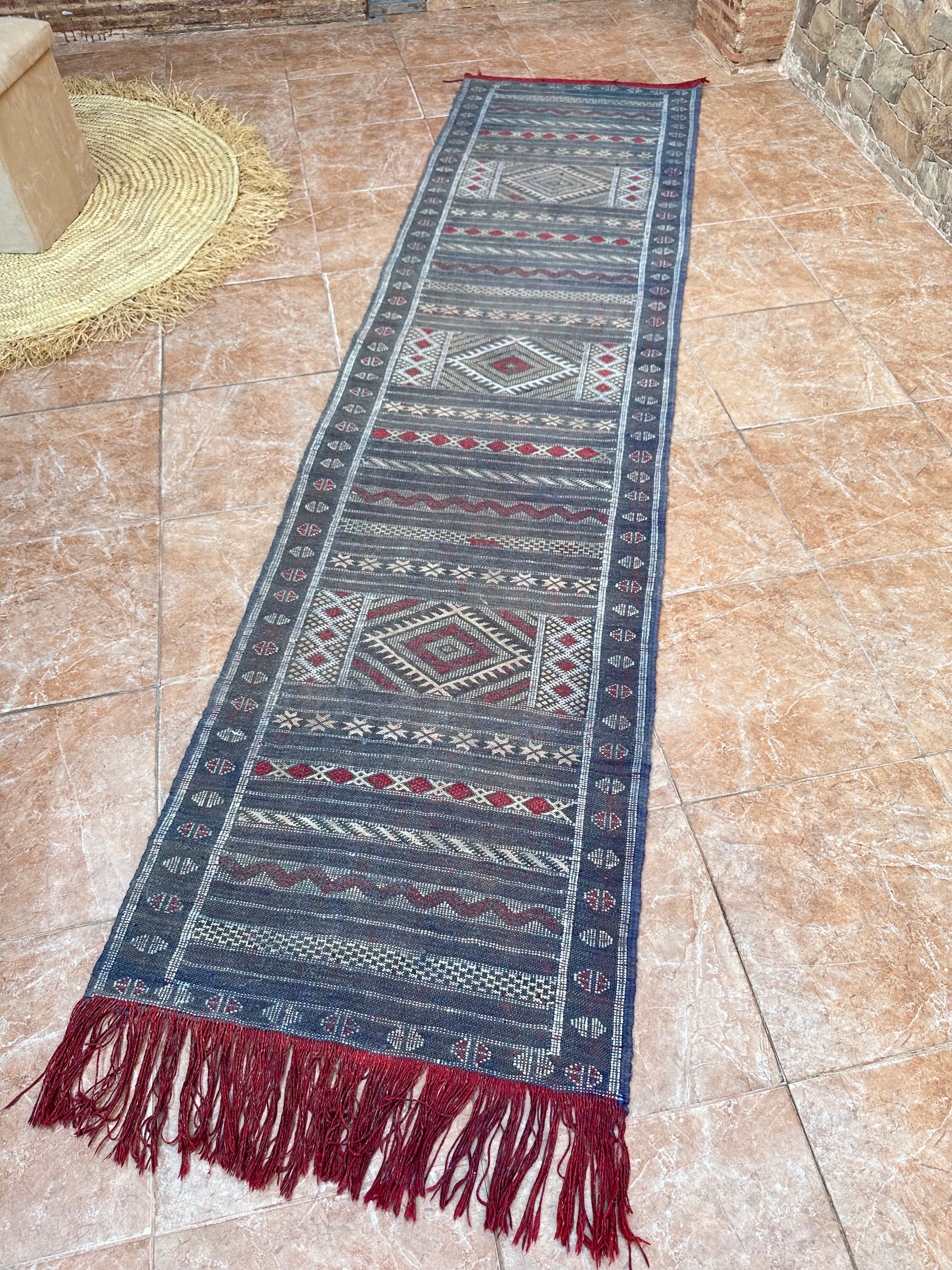 Traditional Berber handmade Moroccan Tiffany hallway rug