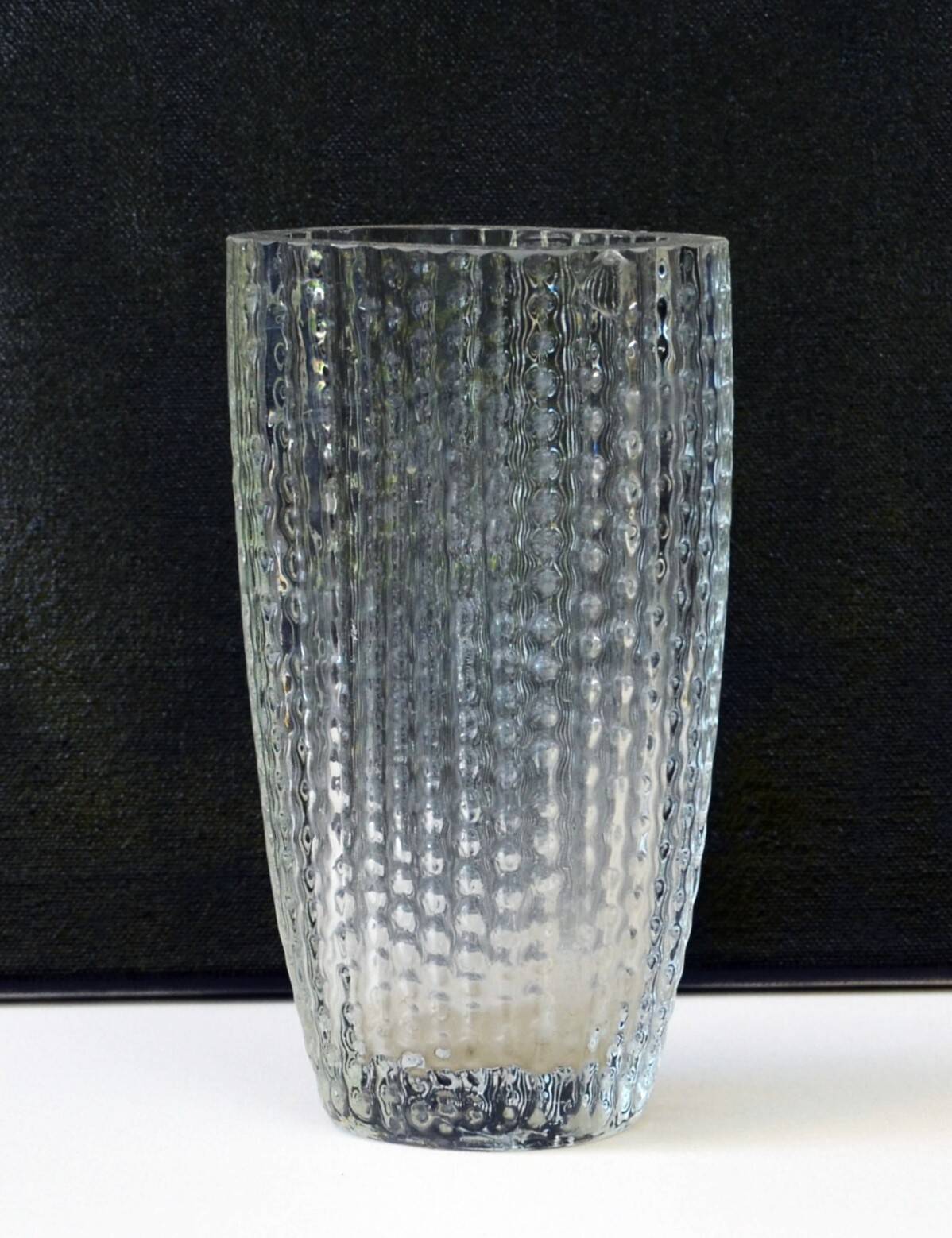 Mid Century Signed Glass Vase Kurt Wokan for Ingrid    - 18,5 cm tall