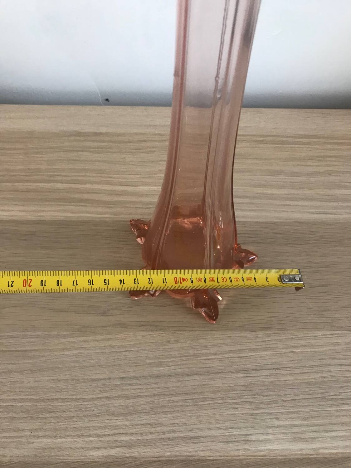 Large 50cm pink glass art deco soliflore